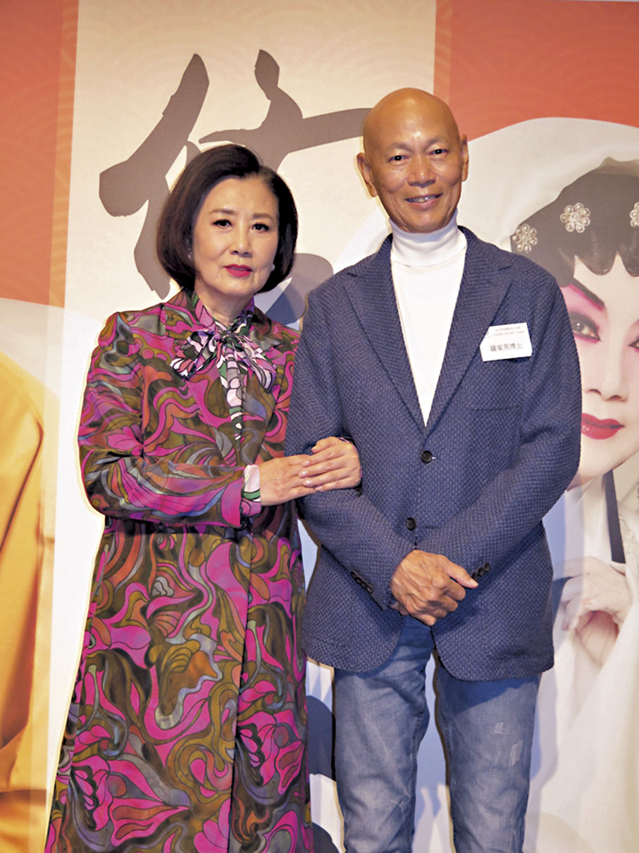 ◆ 羅家英與汪明荃推廣粵劇不遺餘力。