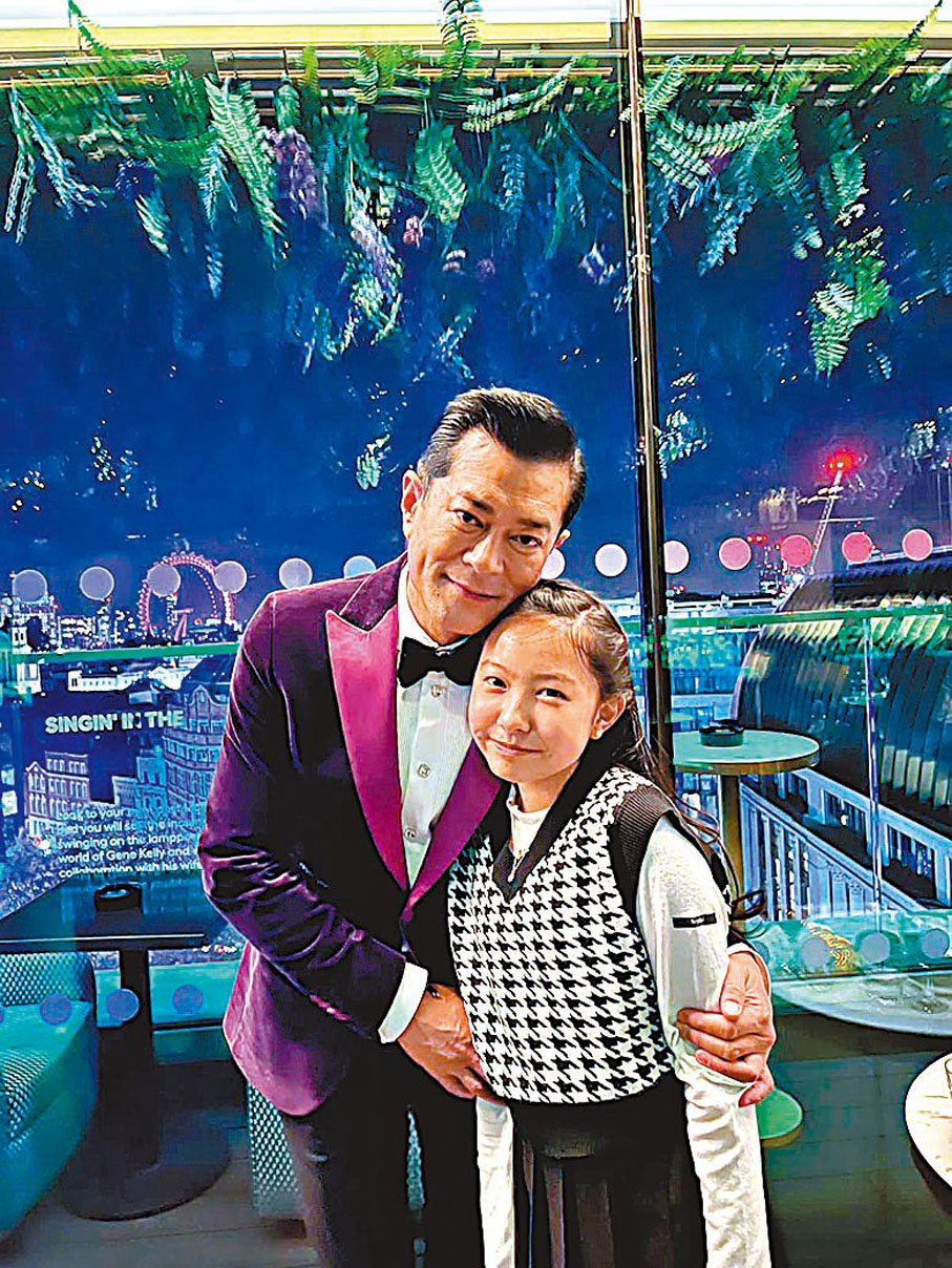 ◆ 古仔驚喜重遇《五個小孩的校長》中飾演「珠女」的王詩雅。