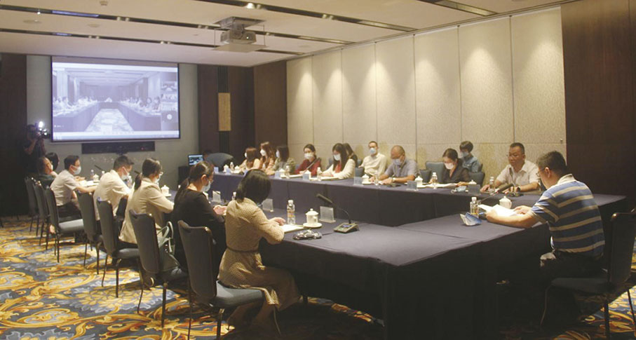 ◆ 中國太平選派六位香港青年人才赴海南省交流。