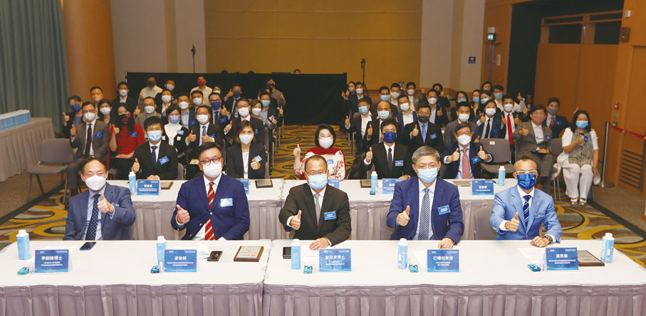 ◆ 成立大會群英匯聚。