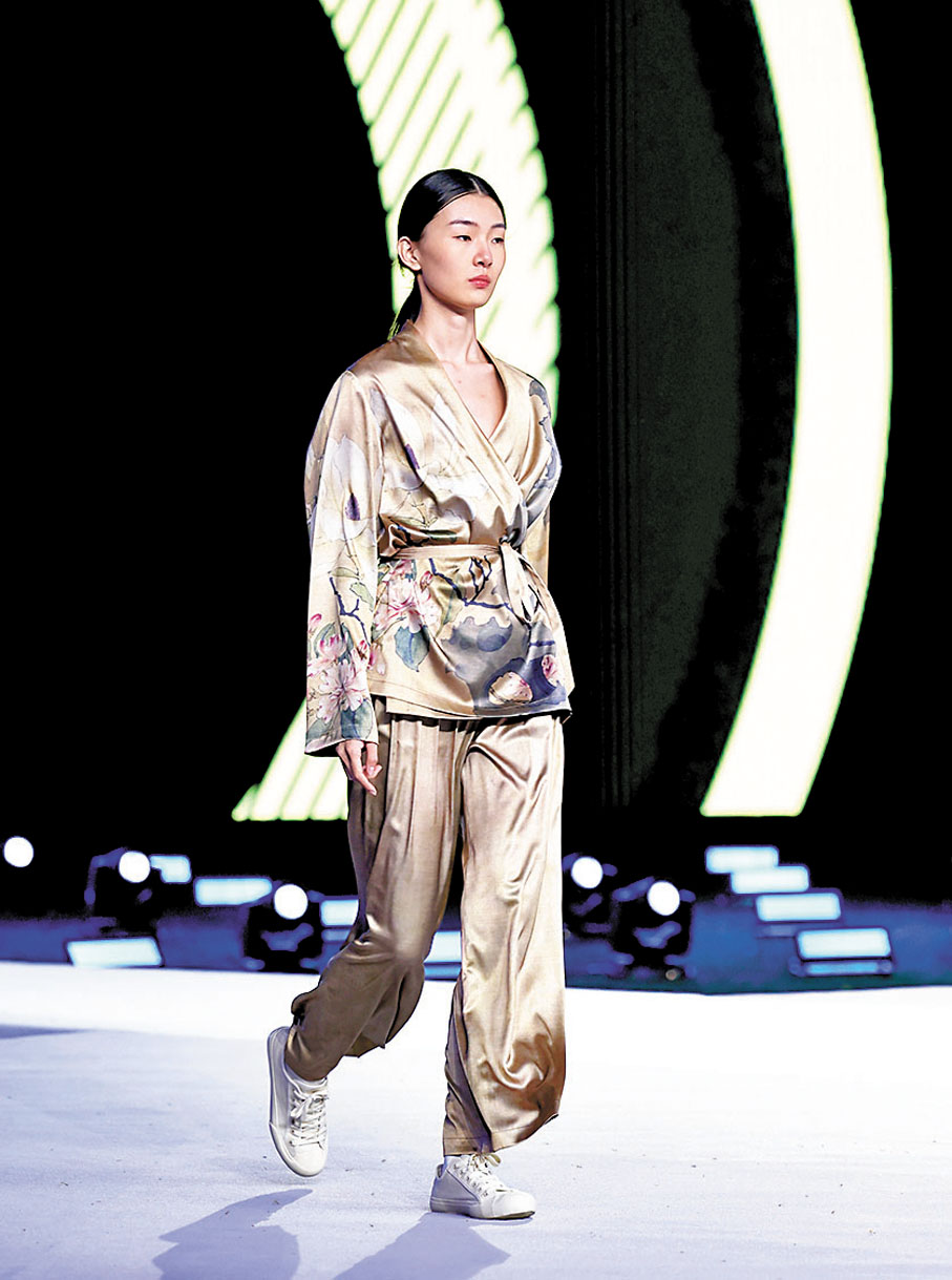 ◆銅牛品牌服裝