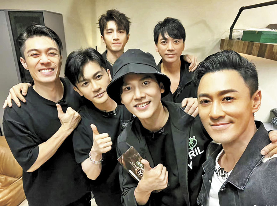 ◆大灣區哥哥們在舞台內外廣結好友。