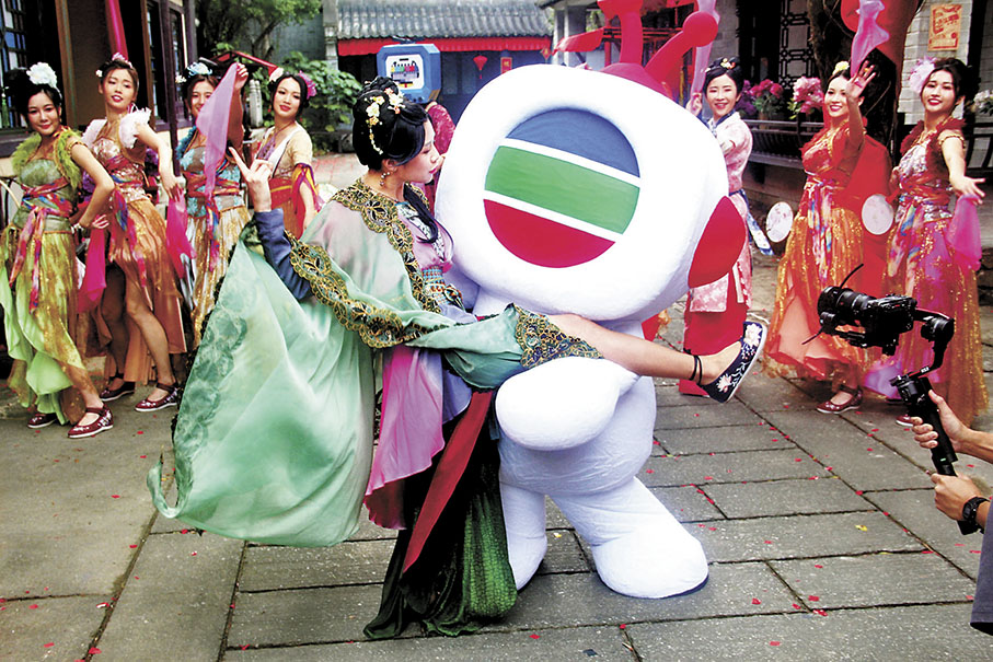 ◆「吉祥物」TVBubby與眾演員載歌載舞。