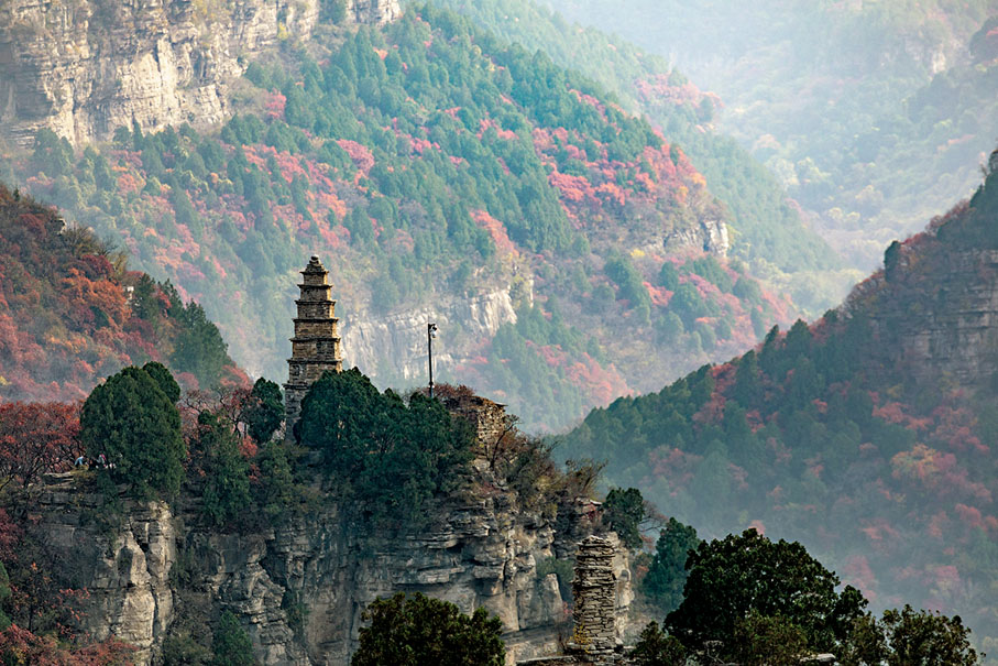 ◆山東濟南龍洞景區秋景