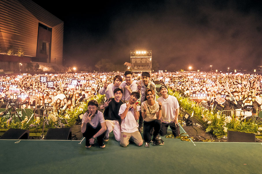 ◆洪嘉豪首個個人演唱會前晚在西九竹翠公園開鑼。