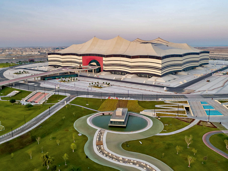 海灣體育場—以沙漠遊牧帳篷作設計