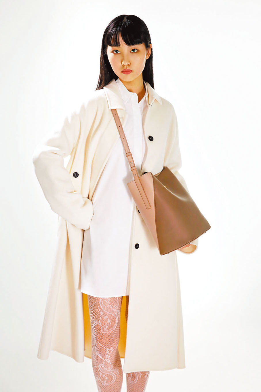 ◆Anais水桶包，打造復古風格。