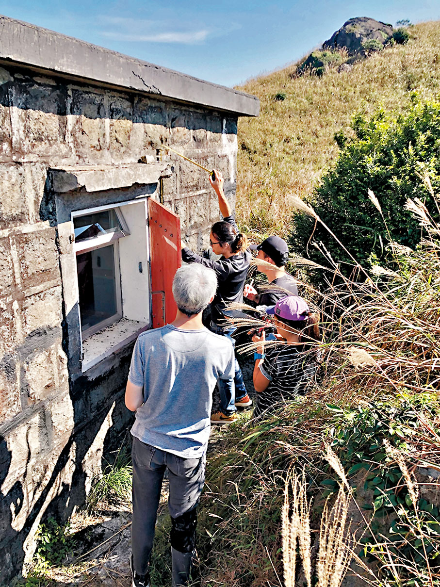 ◆ 鍾宏亮教授率團隊在爛頭營實地考察。