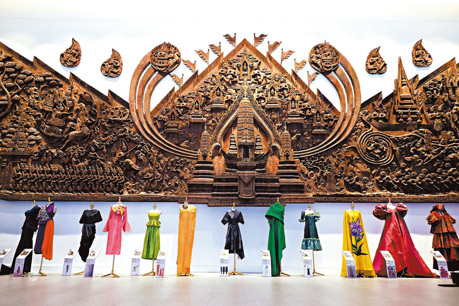 ◆「亞太經合組織時裝設計師眼中的泰國絲綢」展覽
