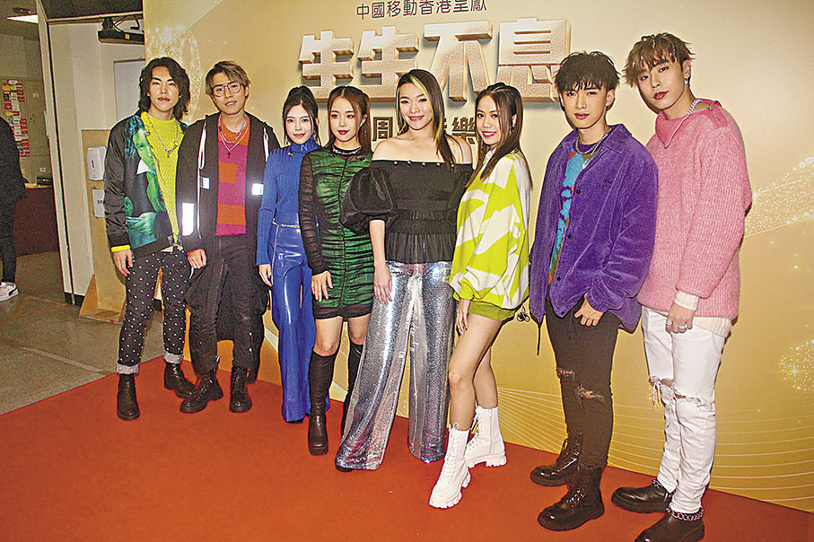 ◆一眾《聲夢2》畢業生前晚亦有參與錄影。