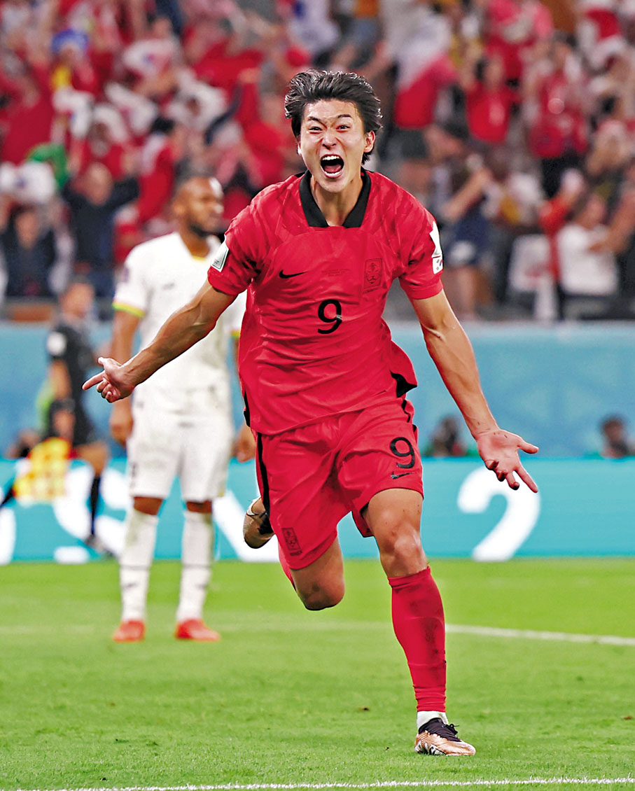 ◆曹圭成頭槌梅開二度，惟未能拯救韓國隊。 路透社