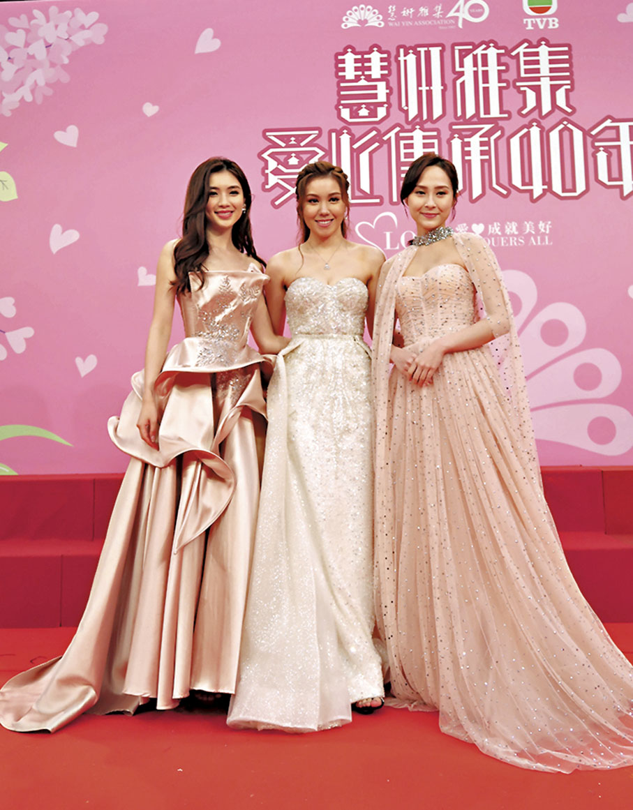 ◆宋宛穎(中)、梁凱晴(左)和邵初會在節目中表演歌舞。