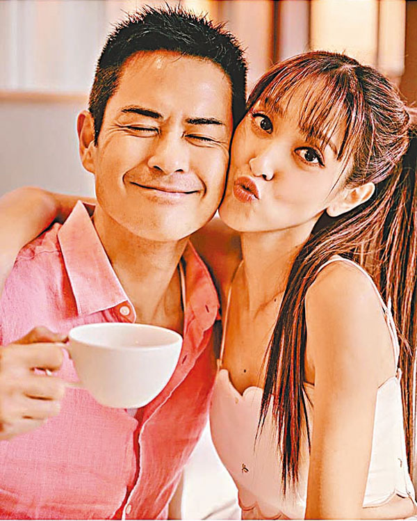 ◆鄭嘉穎讚太太得天獨厚，生完BB身形沒變。 資料圖片