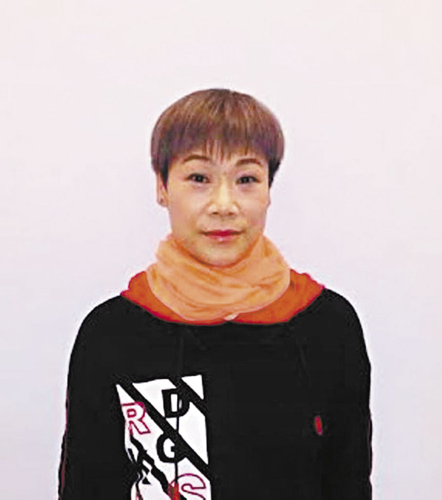 ◆台下的韋俊郎打扮樸素。