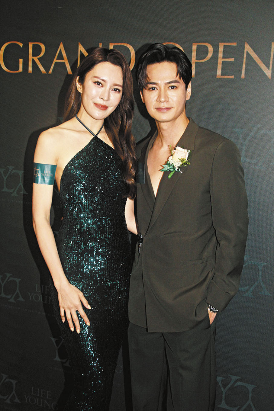 ◆羅子溢與張曦雯為拍廣告戒口減肥。