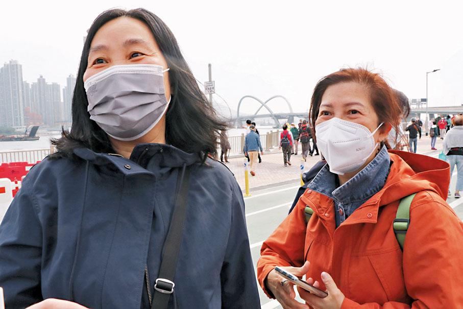 ◆鄧女士（左）、李女士（右）