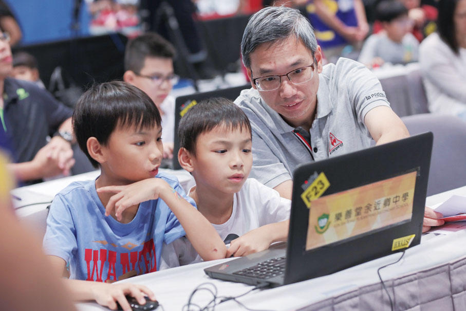 ◆小朋友們積極參與STEM工作坊。