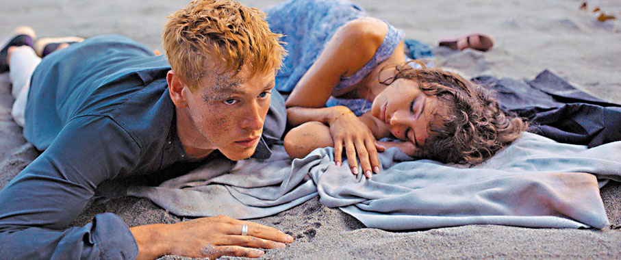 ◆哈里斯迪堅臣和莎樂比甸飾演情侶。