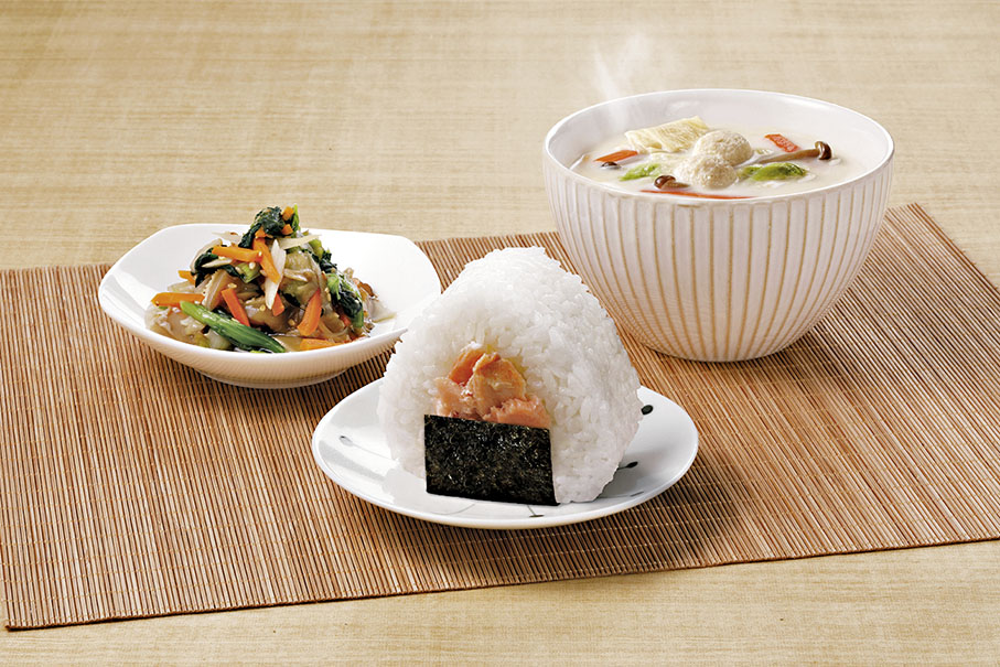 ◆有營養師建議御結配合湯品，有助減肥。