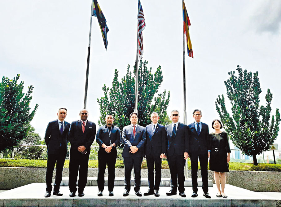 ◆ 胡英明率團訪馬來西亞及泰國，交流最新反貪工作。首站先到吉隆坡。  廉署Fb圖片