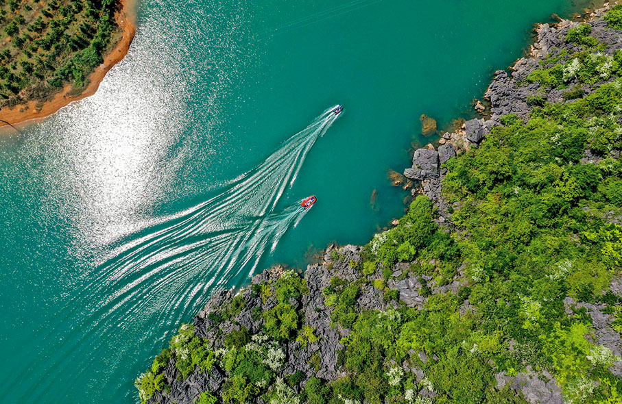 ◆在湖南省永州市道縣壽雁鎮樂海水庫拍攝的春景。