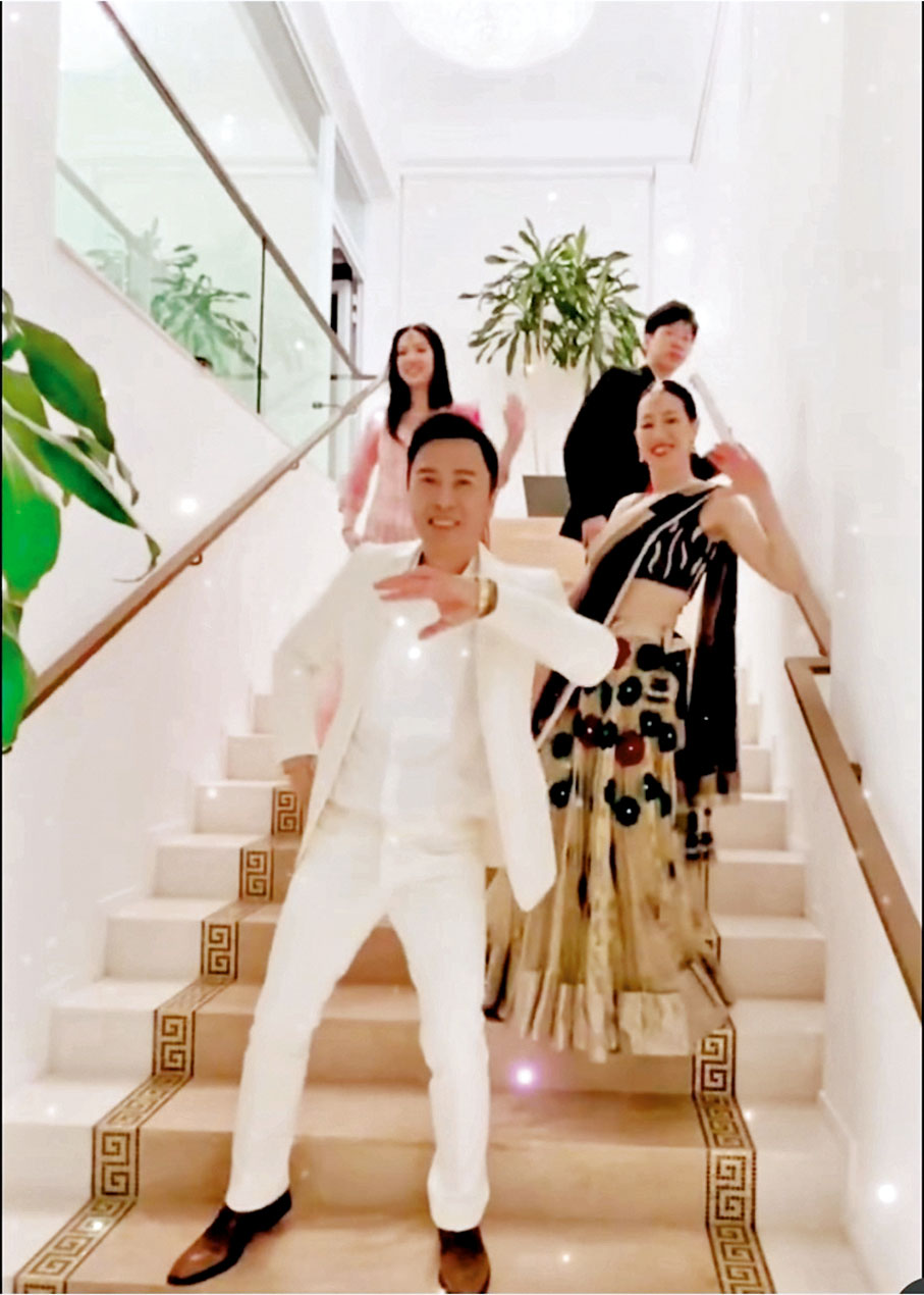 ◆甄子丹一家今次排舞是特地送給親戚作結婚禮物，十分有心思。