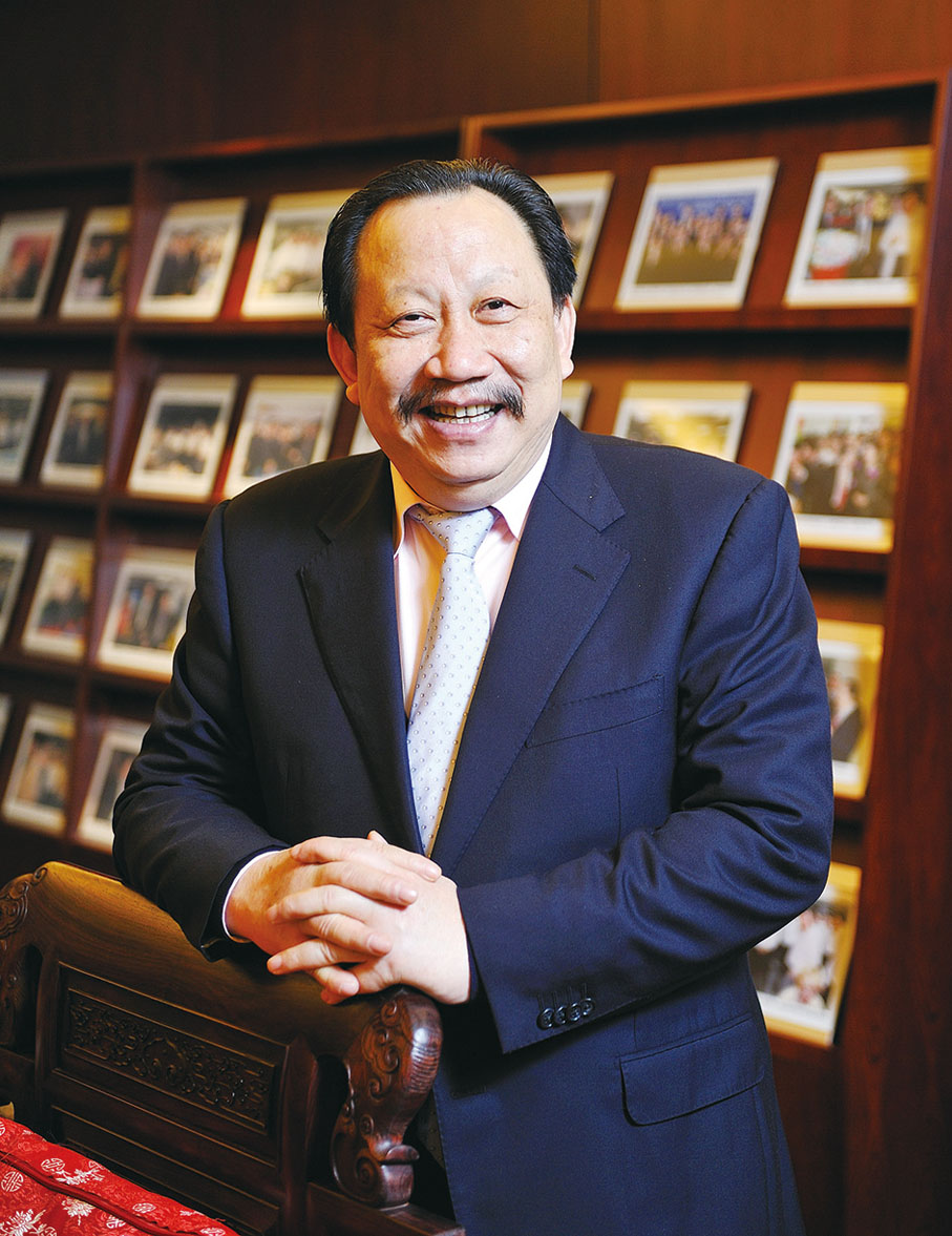 ◆ 浙江中南控股集團黨委書記、董事局主席吳建榮。