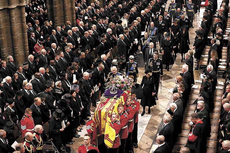 4 英女王辭世  伊麗莎白時代成歷史