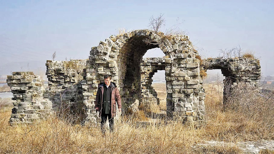 ◆張玉坤教授　香港文匯報天津傳真 