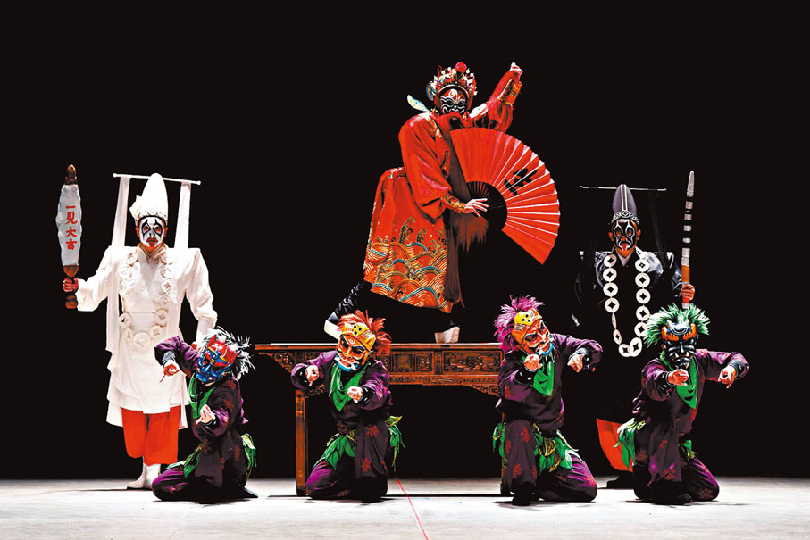 ◆《牡丹亭》盱河高腔·鄉音版2019年亮相墨西哥第47屆塞萬提斯國際藝術節，盱河高腔是湯顯祖故里江西撫州的古老唱腔。