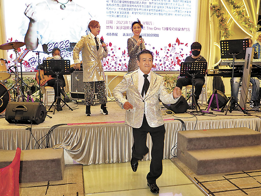 ◆ 麥德羅即場表演舞藝。