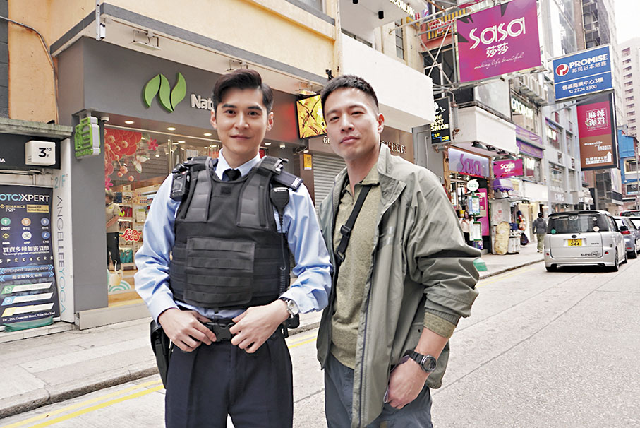 ◆戲中陳家樂(左)演衝鋒隊隊員，並跟安志杰對打。