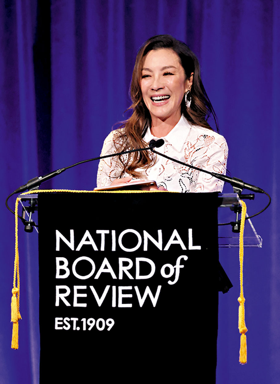 ◆ 華裔女星楊紫瓊再度揚威，並創下歷史。