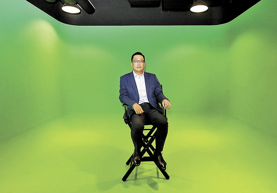 1 陳偉文認為，藝術創作離不開科學。香港文匯報記者郭木又攝