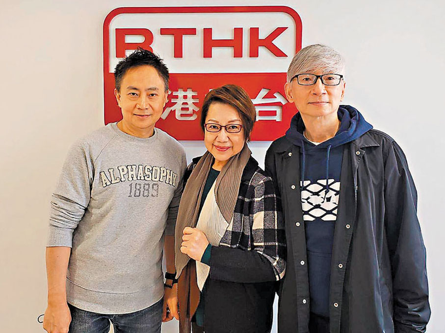 ◆杜自持(左)、徐日勤(右)是顧嘉煇的徒弟。作者供圖