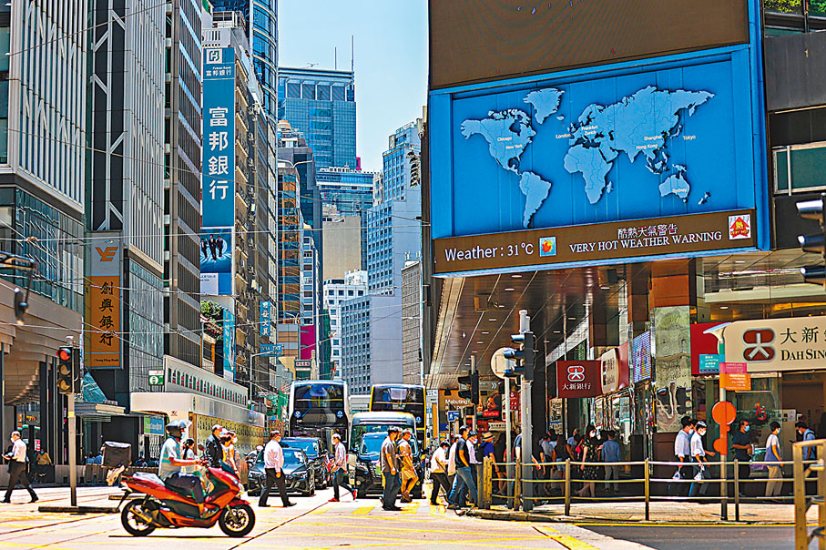 ◆仲量聯行料，香港與內地復常通關將為市場帶來正面影響。資料圖片