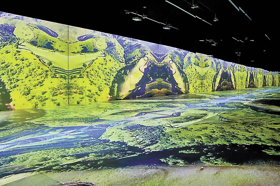 ◆《大地生長》、《大地凝視》的影像。