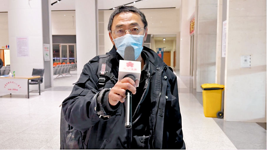 ◆在俄羅斯哈巴羅夫斯克市的木材企業工作的王煥傑。香港文匯報記者于海江 攝