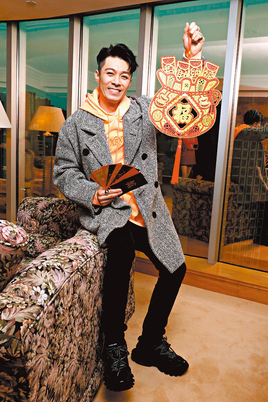 ◆周柏豪慶幸從內地回港，子女還認得自己。