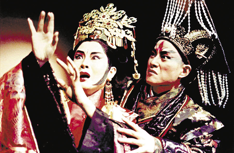 ◆魏海敏與吳興國主演的《慾望城國》改編自莎士比亞名作《馬克白》。 中央社