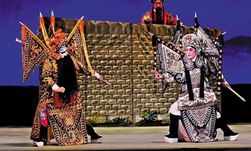 ◆梁兆明和劍麟合演激鬥的《戰馬超》。