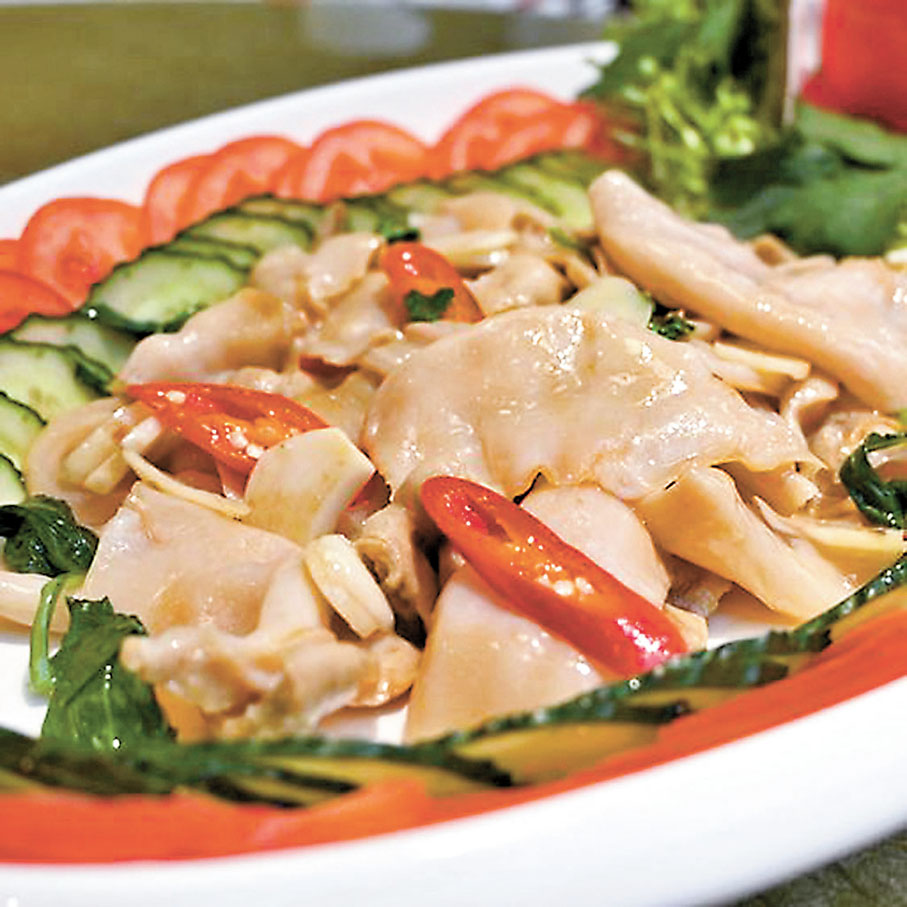 ◆金不換炒象拔蚌