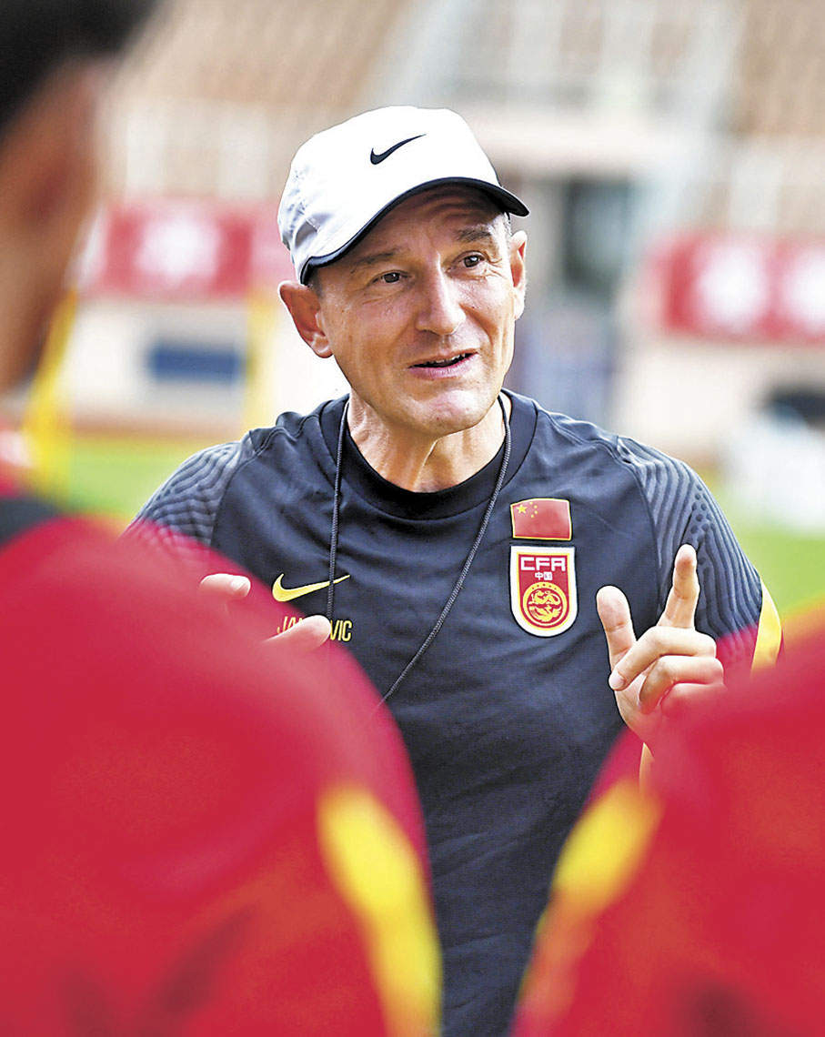 ◆塞爾維亞教頭揚科維奇出任亞運隊主帥。 資料圖片