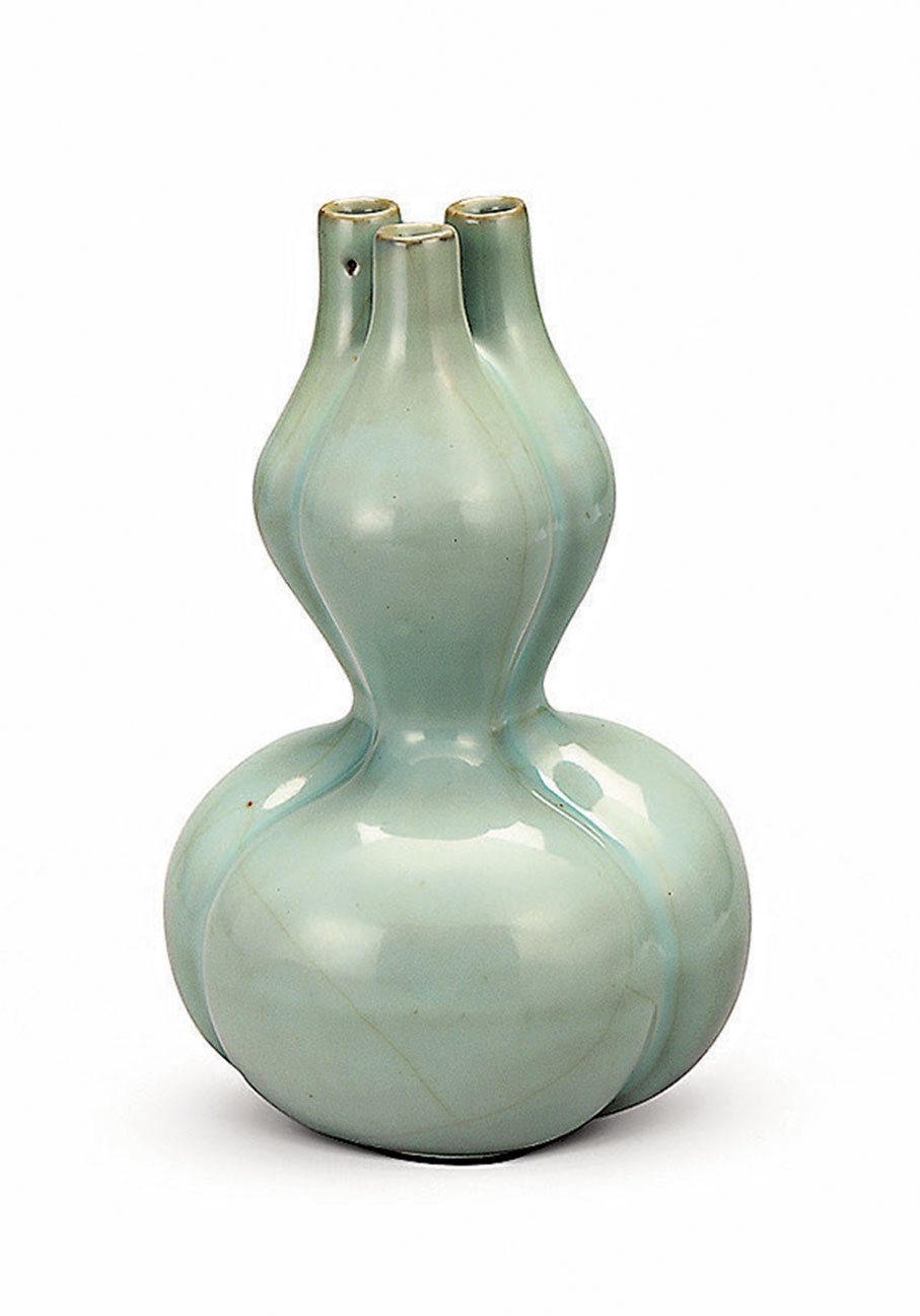 ◆清乾隆仿官窯三孔葫蘆瓶