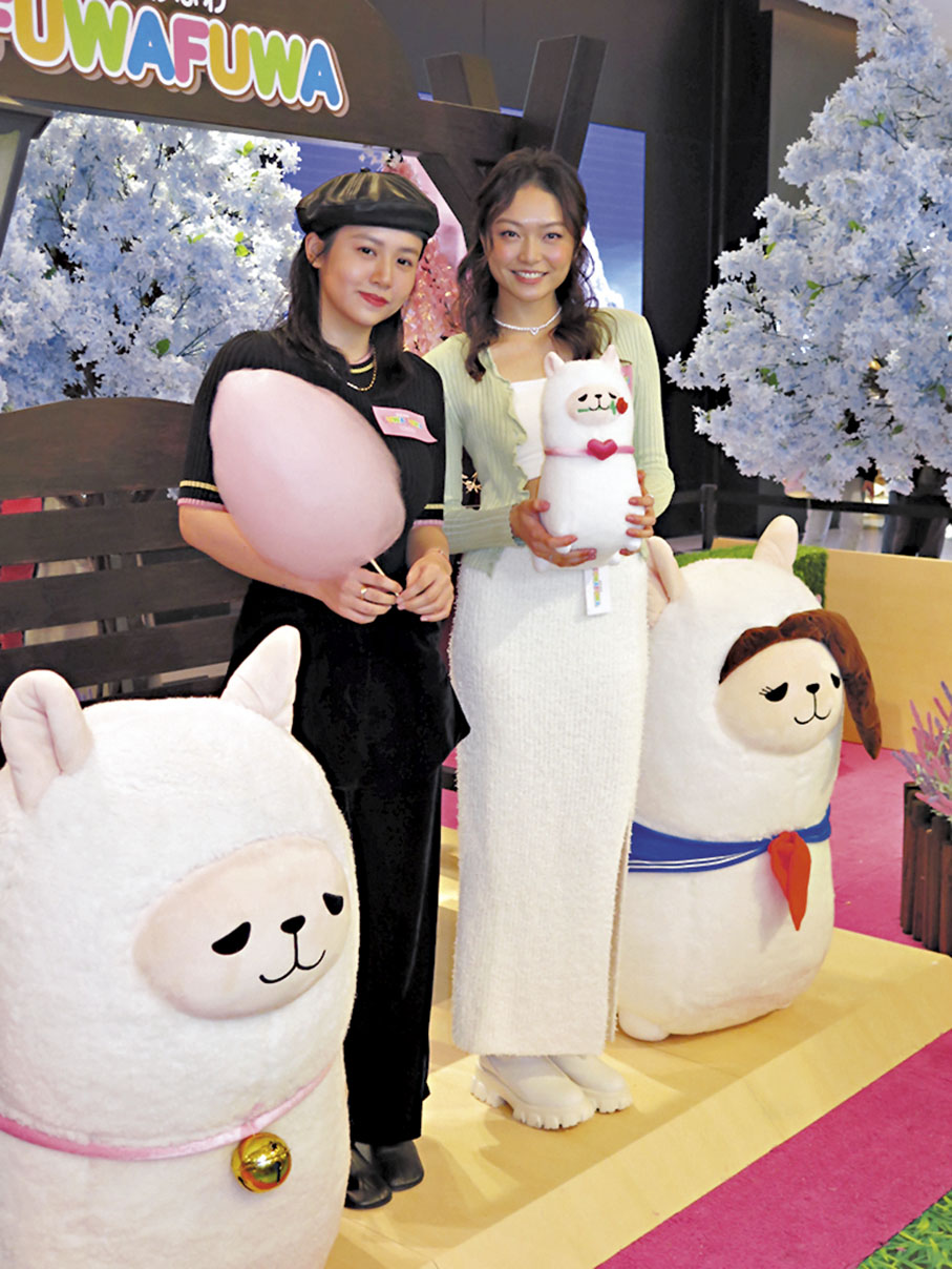 ◆ 楊偲泳(左)與甄吳露茜今年情人節均未必能跟男友共度。