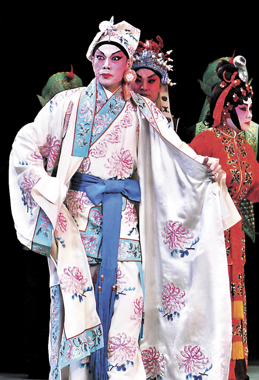 ◆羅家英近年為培育後輩時常起班。