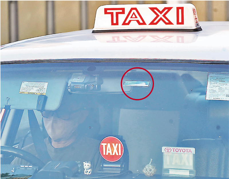 ◆不少的士已登記「易通行」（紅圈示）。香港文匯報記者曾興偉  攝