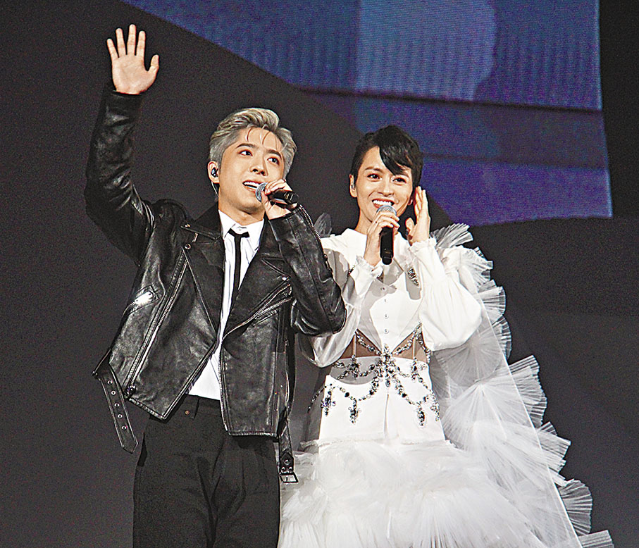 ◆梁詠琪請來在電影中曾演其兒子的Edan擔任表演嘉賓。