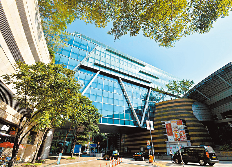 ◆ 為了配合發展智慧城市和數字經濟的政策，將為數碼港預留2.65億元，推出一項針對智慧生活初創企業的培育計劃。 資料圖片