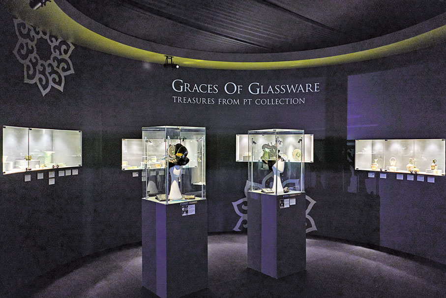 ◆往屆古玩展的特別展覽。